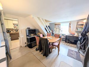 Photo 18- click for photo gallery